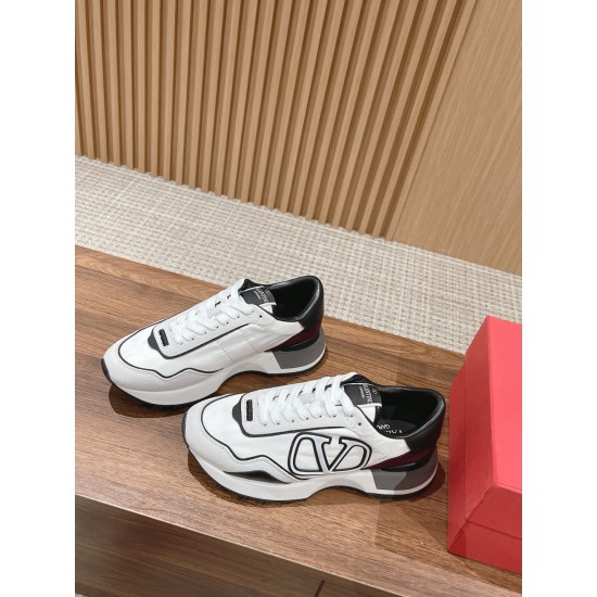 Valentino Sneakers