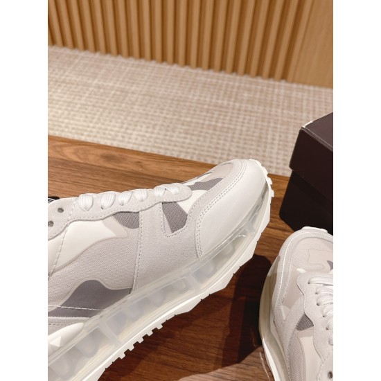 Valentino Sneakers