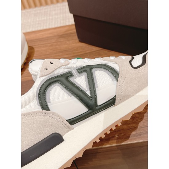 Valentino Sneakers