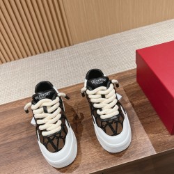 Valentino Sneakers