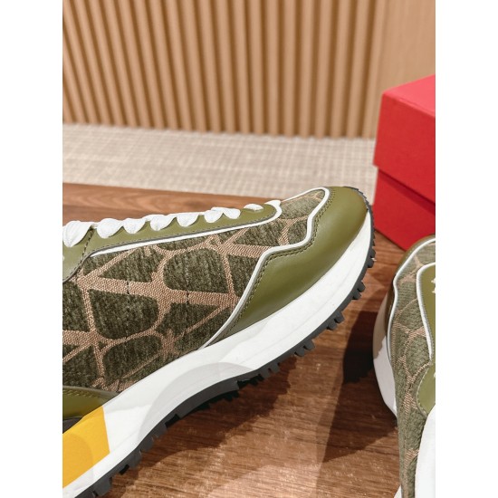 Valentino Sneakers