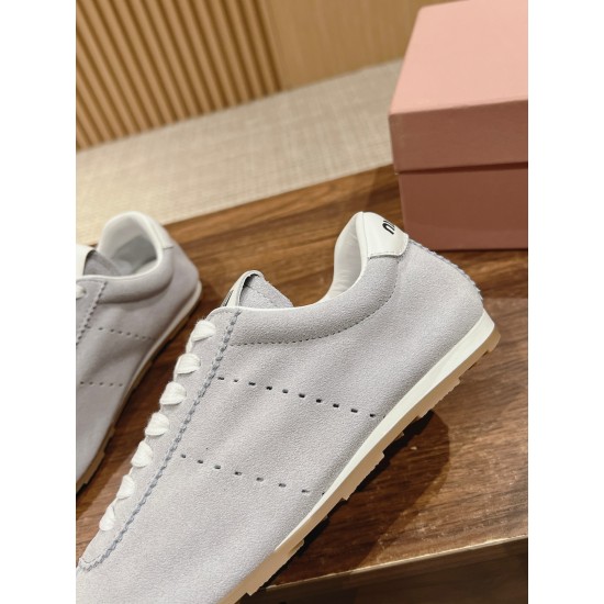 MiuMiu Sneakers