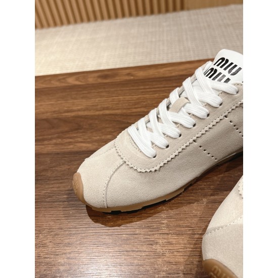 MiuMiu Sneakers