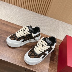 Valentino Sneakers