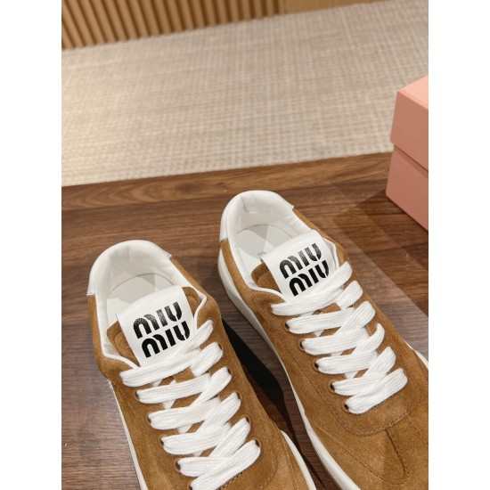 MiuMiu Sneakers