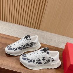 Valentino Sneakers