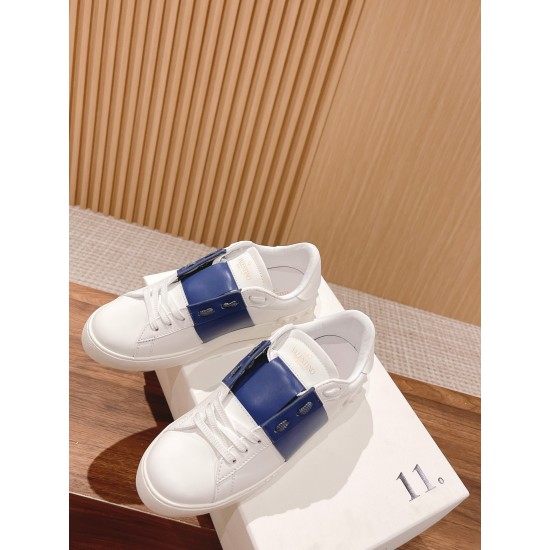 Valentino Sneakers