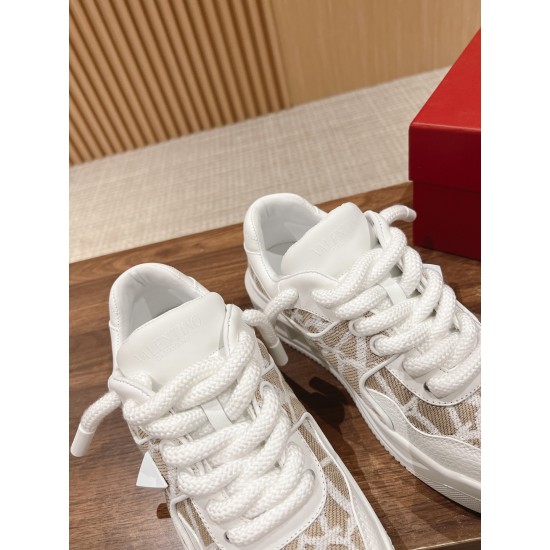 Valentino Sneakers