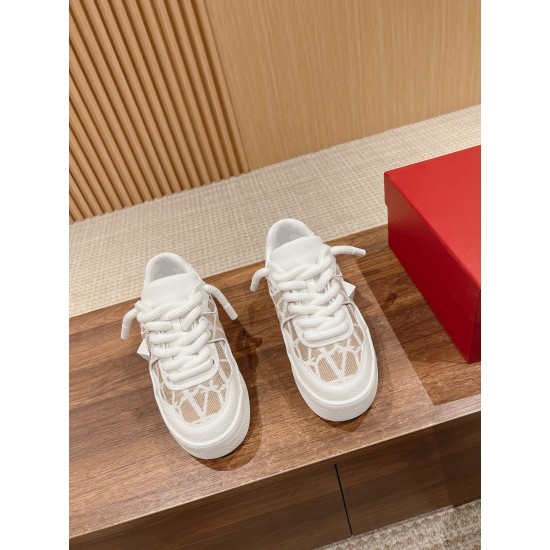 Valentino Sneakers