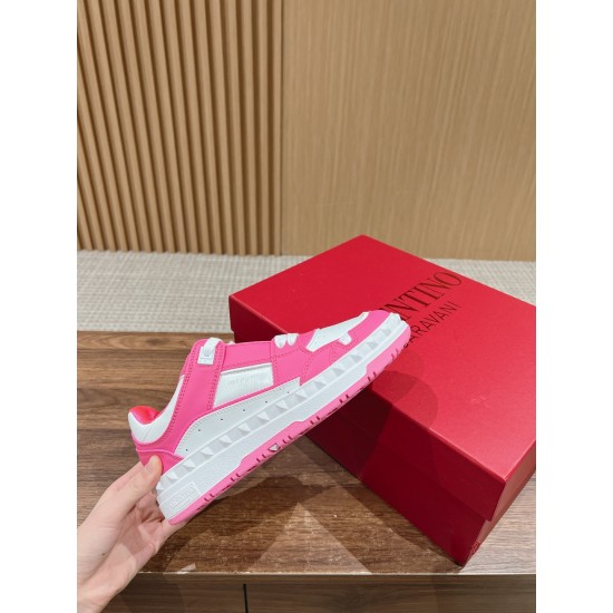 Valentino Sneakers