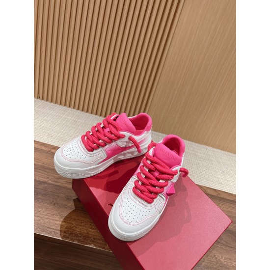 Valentino Sneakers