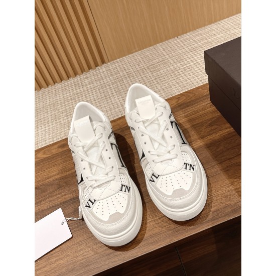 Valentino Sneakers