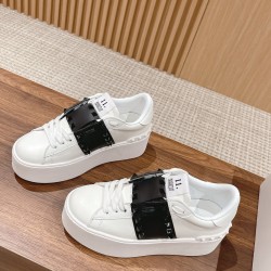 Valentino Sneakers