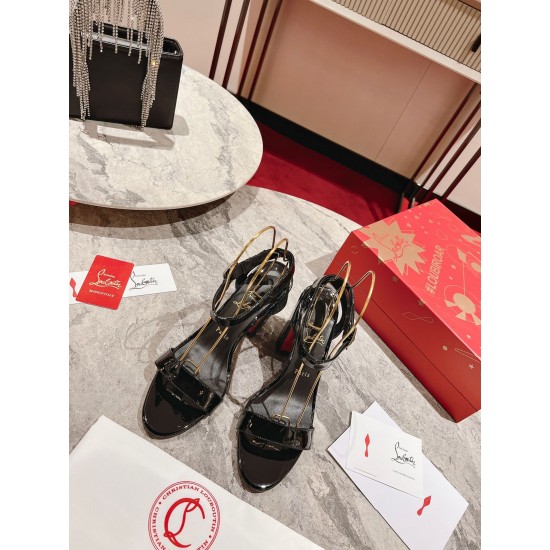 CL  Sandals