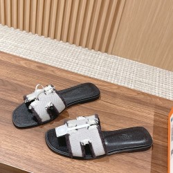 Hermes Slippers