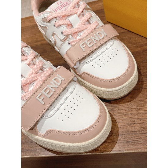 Fendi Sneakers