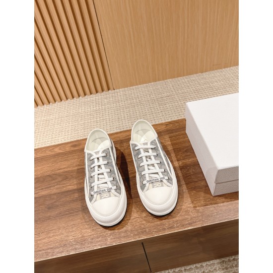 Dior Sneakers