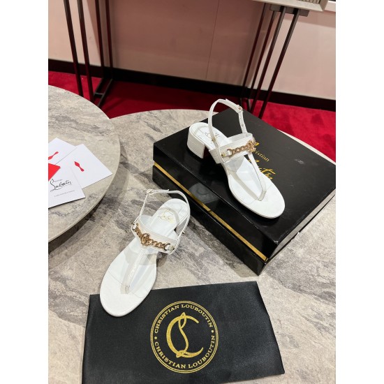 CL Sandals & slides