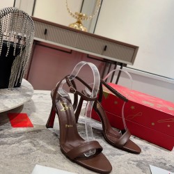 CL  Sandals