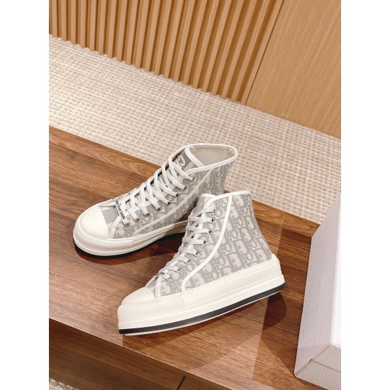 Dior Sneakers