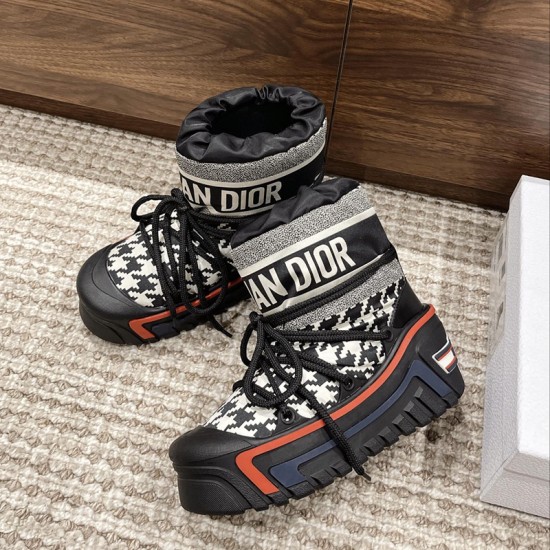 Dior snow boots