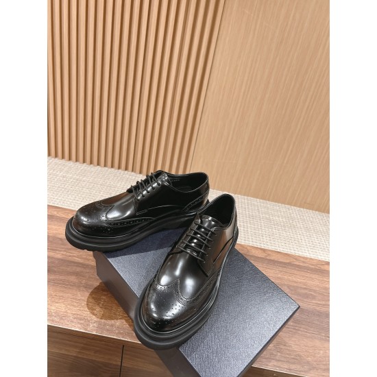 Prada Lace-ups   Loafers