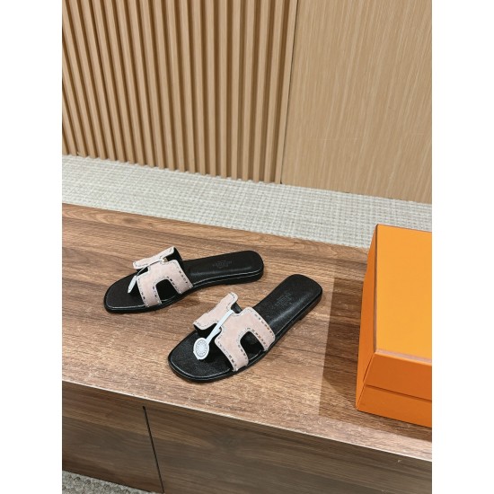 Hermes Slippers