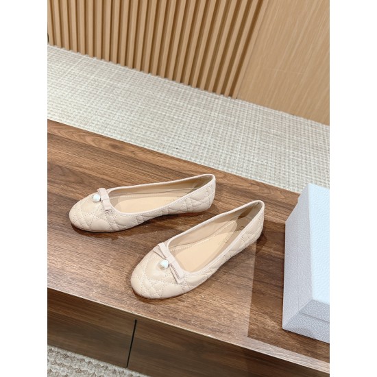 Dior Flat Shoes