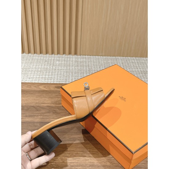 Hermes Slippers