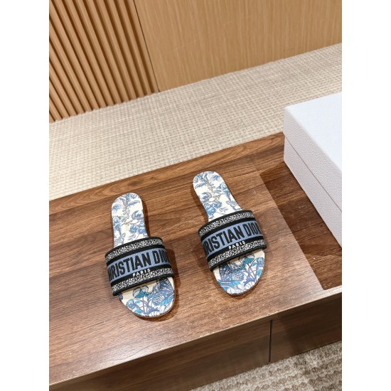 Dior Slippers