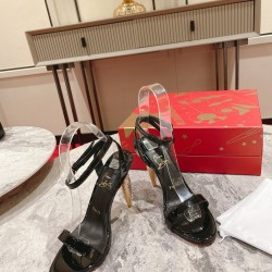 CL  Sandals