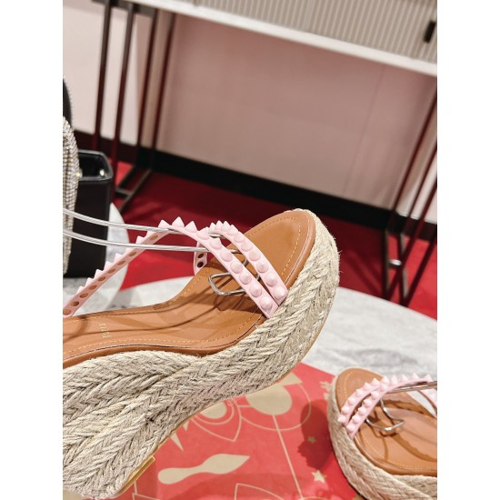 CL  Sandals