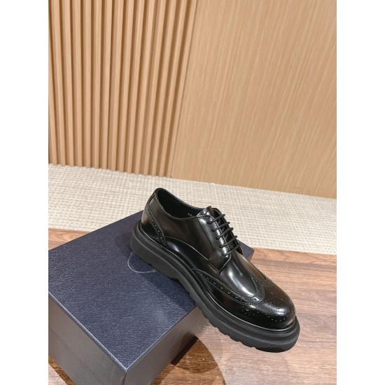 Prada Lace-ups   Loafers