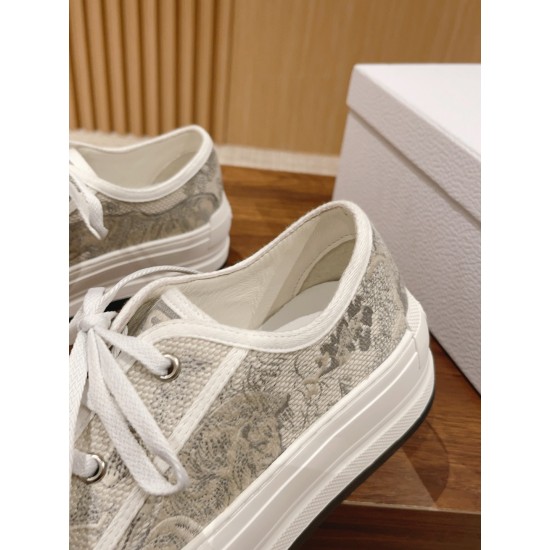 Dior Sneakers