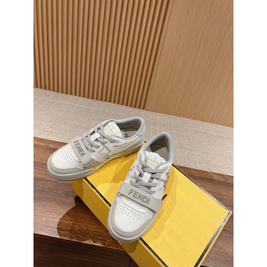 Fendi Sneakers