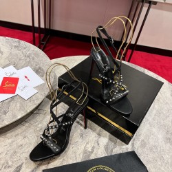 CL  Sandals