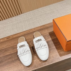 Hermes Iota mule