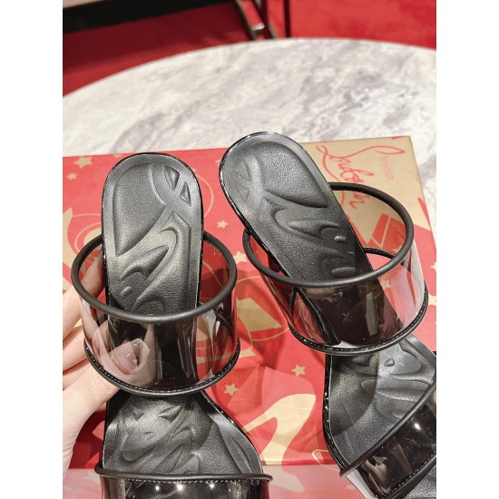 CL  Sandals