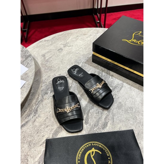 CL  Sandals