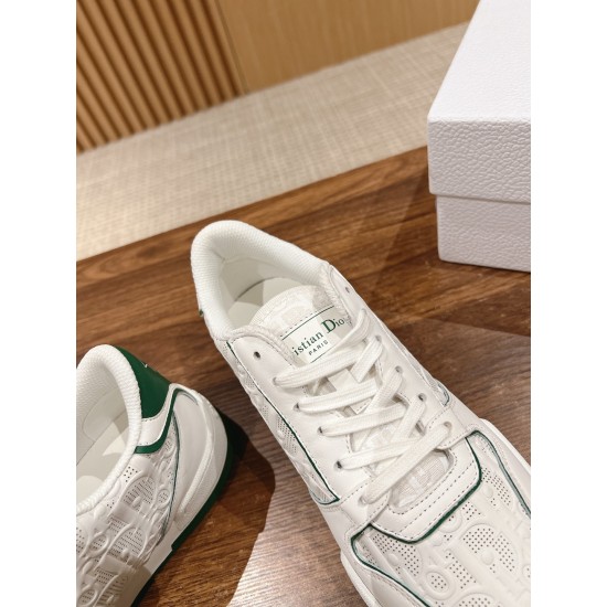 Dior Sneakers