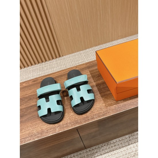 Hermes Slippers