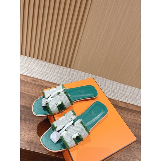 Hermes Slippers