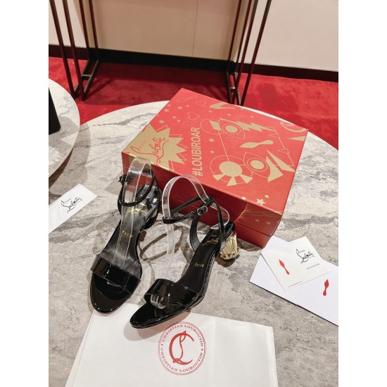 CL  Sandals