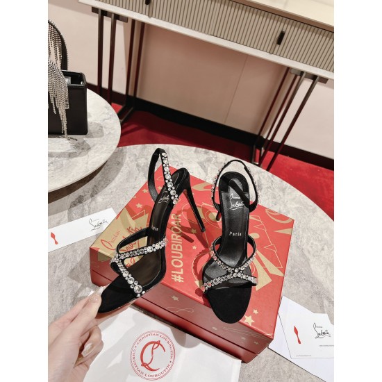 CL  Sandals