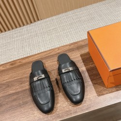 Hermes Iota mule