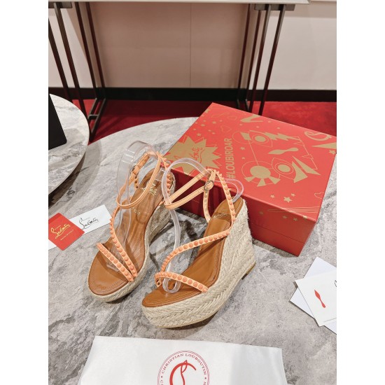 CL  Sandals