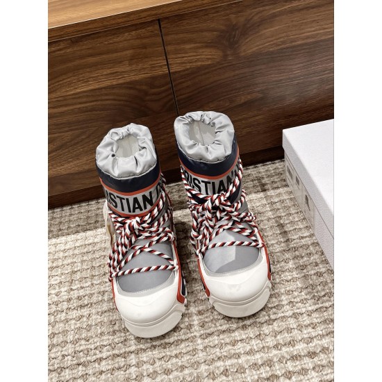 Dior snow boots