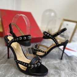 CL  Sandals