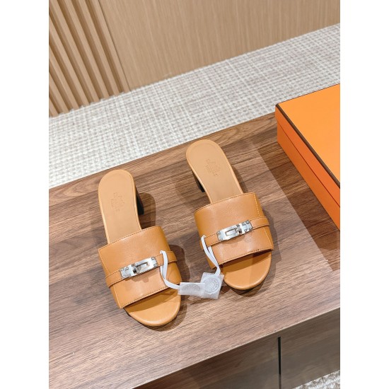 Hermes Slippers