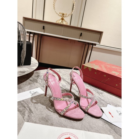 CL  Sandals